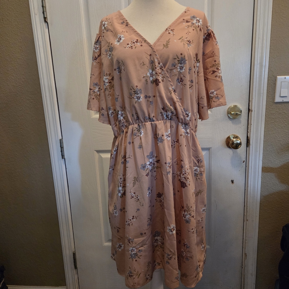 Cottage Core dress Pink Floral Print Size 16 Fit N Flare Lightweight Boho Gypsy